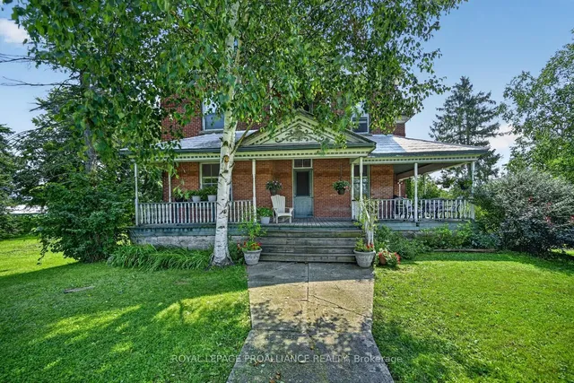 74 Rockfield Rd, Leeds and the Thousand Islands 2