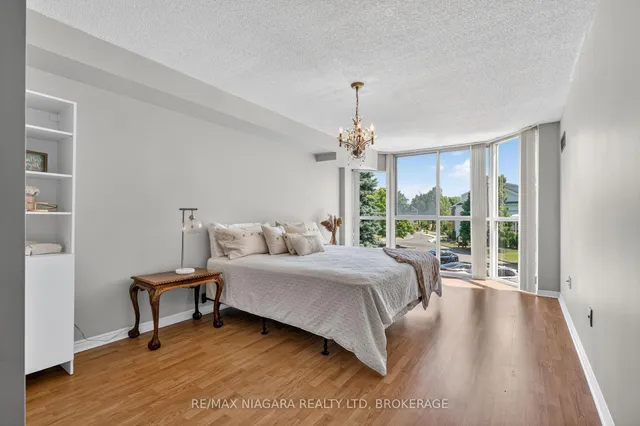 162 MARTINDALE Rd #204, St. Catharines 4