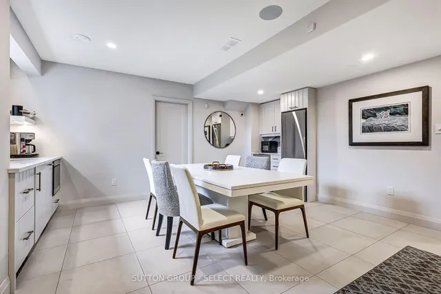 239 Foxborough Pl, Thames Centre 5