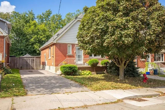 296 East 21st St, Hamilton 5