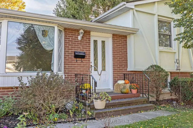 15 Confederation Dr, St. Thomas 2