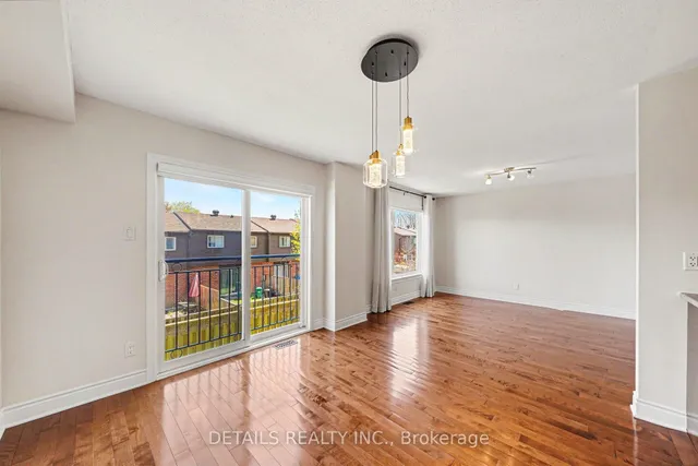 261 Parkin Circ, Ottawa 3