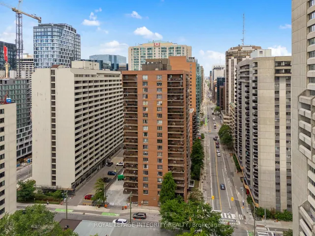 475 Laurier Ave #2001, Ottawa 2