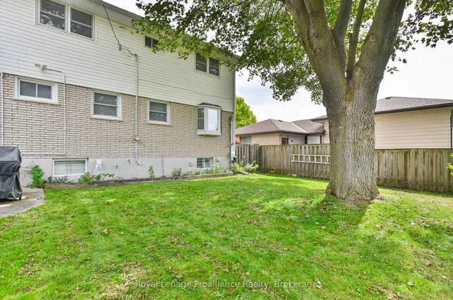 28 Shoniker Ave, Quinte West 5