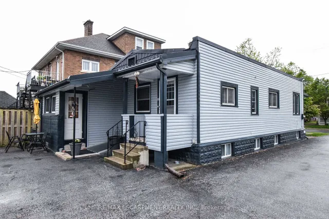 264 Hellems Ave, Welland 5