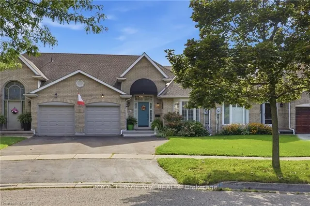16 Red Haven Dr, Grimsby 4