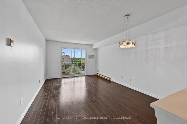 316 Kingsdale Ave #411, Kingston 5