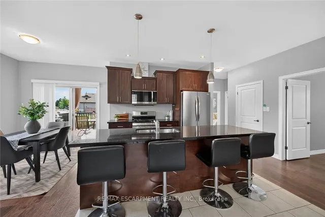 40 Trillium Way, Norfolk 5