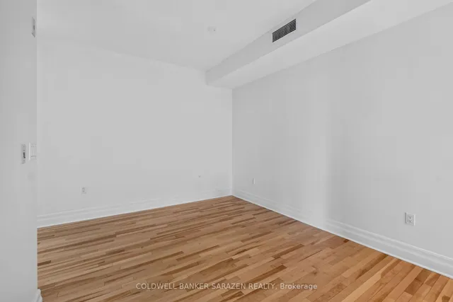 375 Lisgar St #304, Ottawa 4