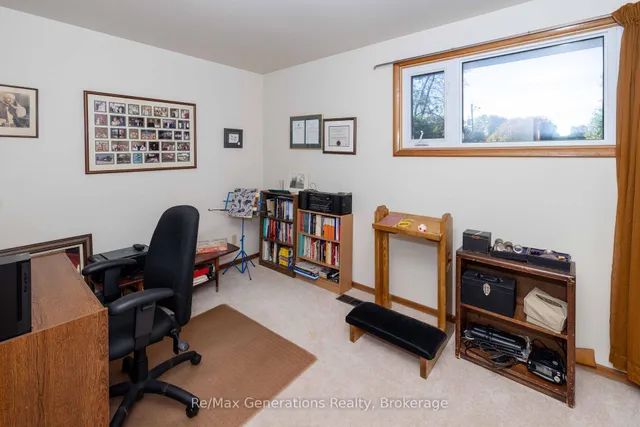 235 Maple Ave, Thunder Bay 2