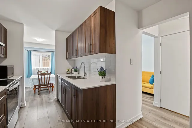 1444 Upper Ottawa St #32, Hamilton 4