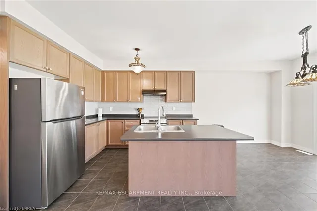 78 Lilac Circ, Haldimand 5