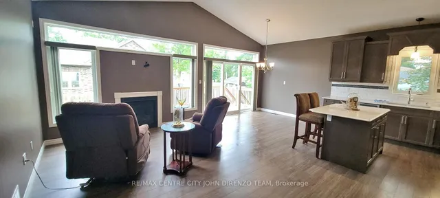 1 Vineden Dr #11, Central Elgin 5