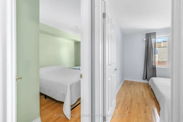 237 Cumberland St, Ottawa 2