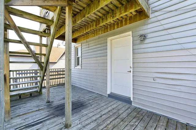 243 Gibson Ave, Hamilton 2