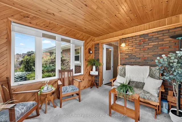 78 Blake St, Goderich 5
