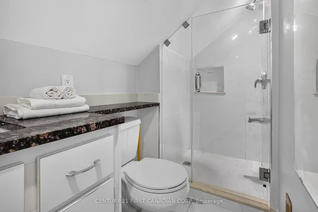 384 Wharncliffe Rd, London South 3