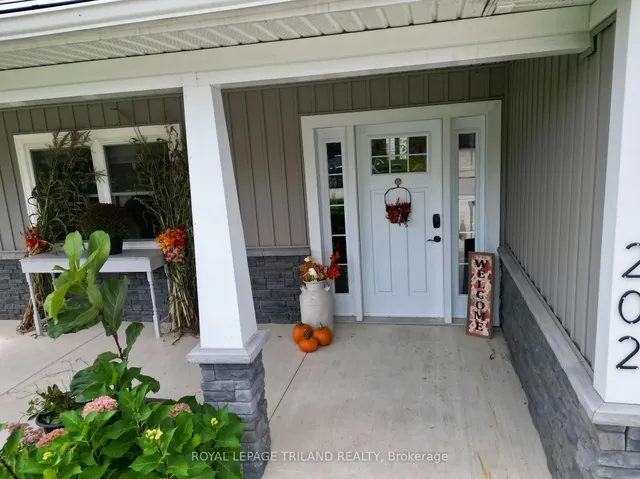 202 Reycraft Ave, Southwest Middlesex 3