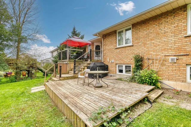 21 Queen St, Mapleton 4