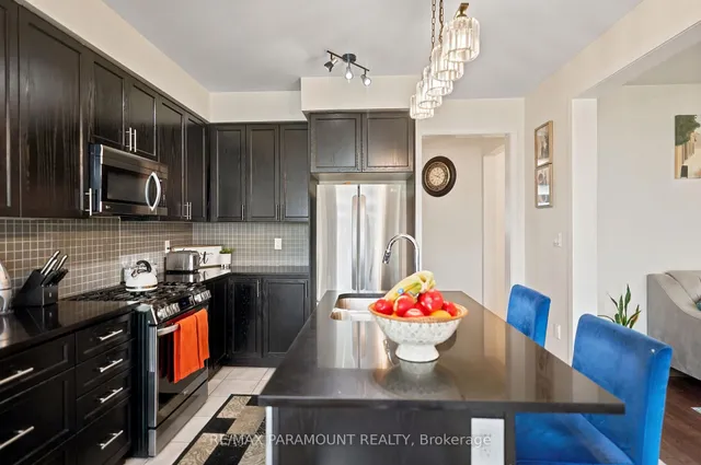 110 Sunflower Cres, Thorold 5