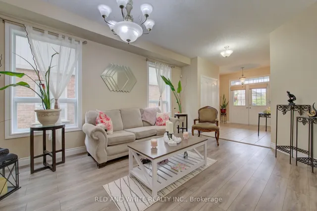 78 Stuckey Ave, Wilmot 5
