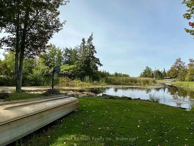 16 Peninsula Crt, Trent Lakes 3