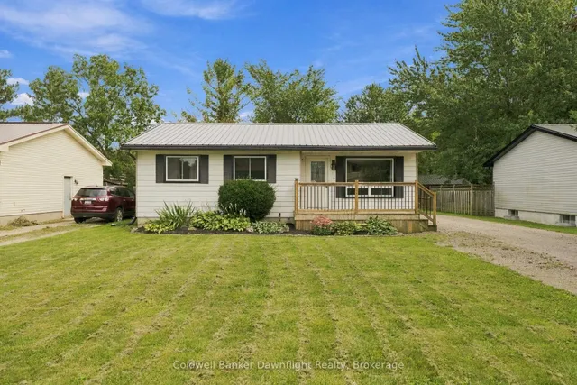 170 Jarvis St, Huron East 2