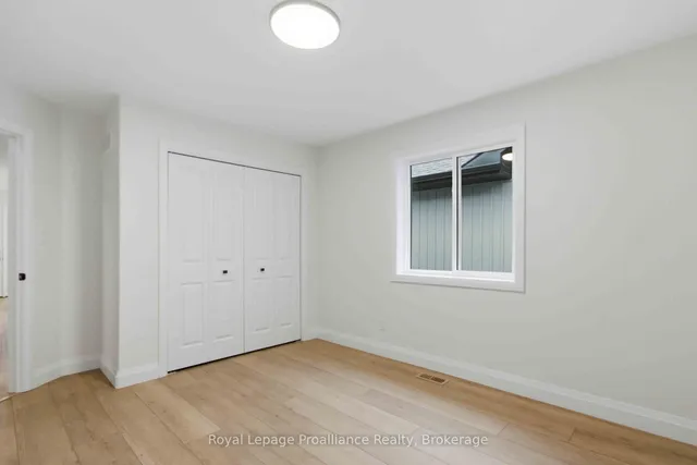 52 Mackenzie John Cres, Brighton 4