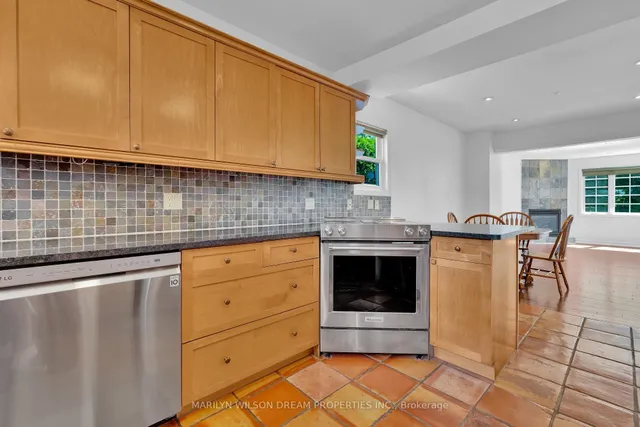 24 Bedford Cres, Ottawa 4
