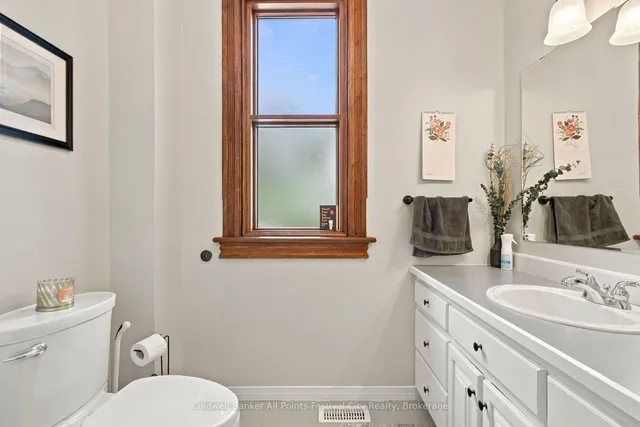 44 Trafalgar St, Goderich 4