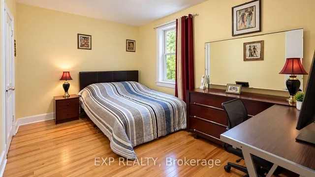 413 Marlborough St, Cornwall 4