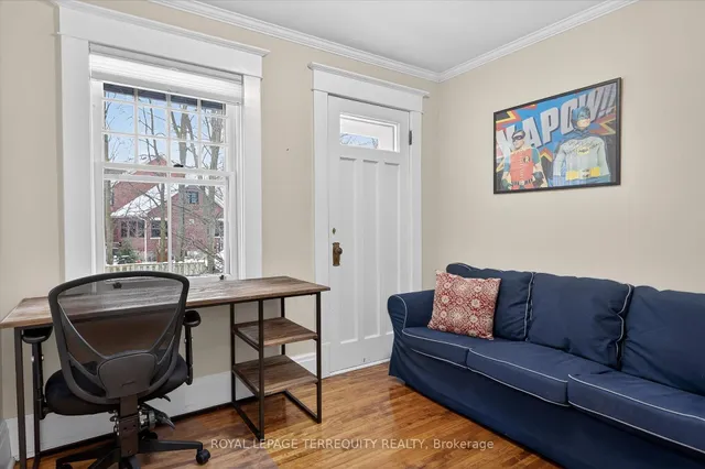 53 BENSON Ave, Peterborough 4