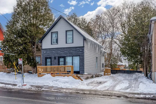 218-220 Mcarthur Ave, Ottawa 3