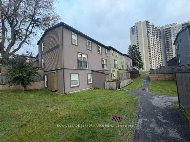 1250 Mcwatters Rd #22, Ottawa