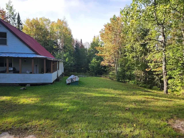 1181 Moot Lake Rd, Lake of Bays 2