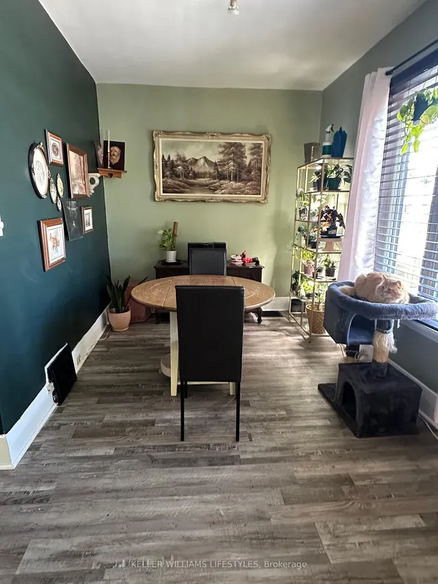 93 Homan St, London East 5