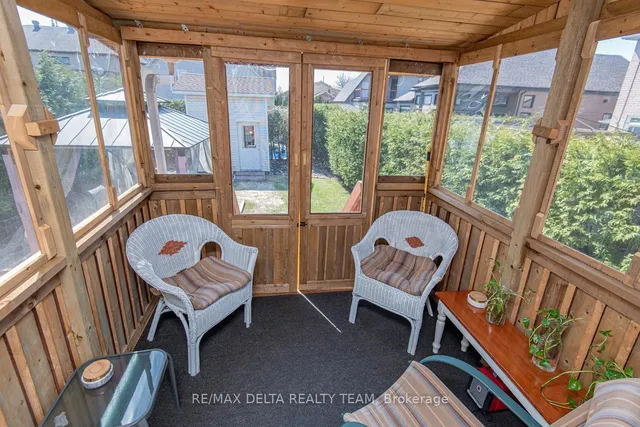 892 Scott Dupuis Way, Orleans 5