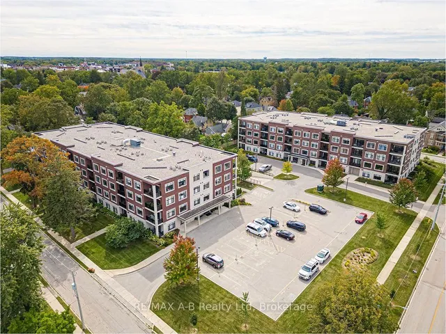 255 John St #102, Stratford 2
