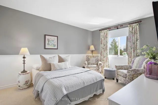 10 Isherwood Ave #1, Cambridge 5