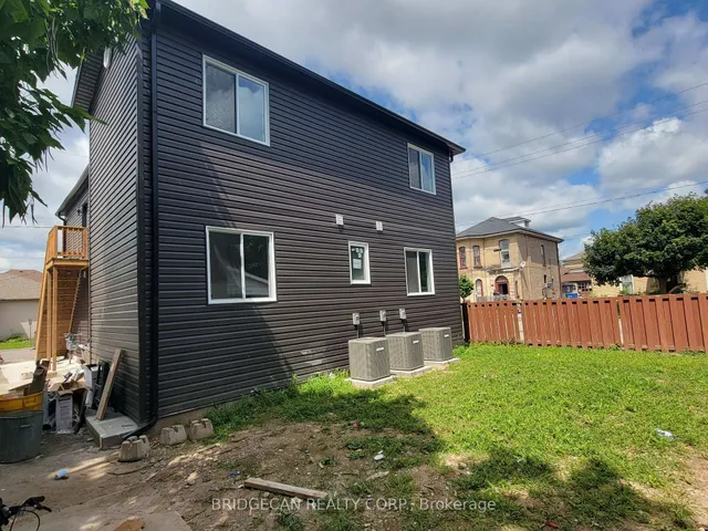 103 Peel St, Brantford 3