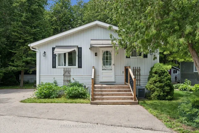 4 Spruce Ave, Puslinch 5