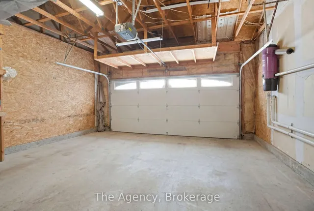 110 Leeson St, East Luther Grand Valley 5