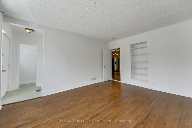 1159 Union St, Kitchener 5