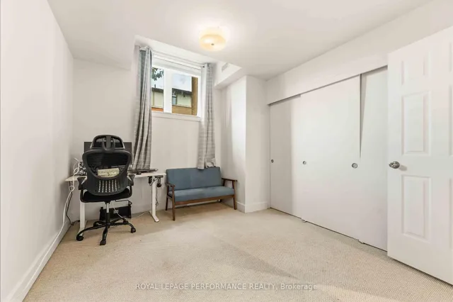 22 Bergeron Private, Orleans 5