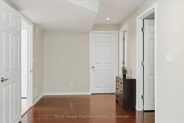 82 Parcells Cres, Peterborough 5