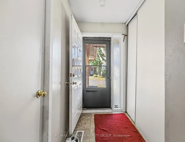 1097 Millwood Crt #41, Orleans 2
