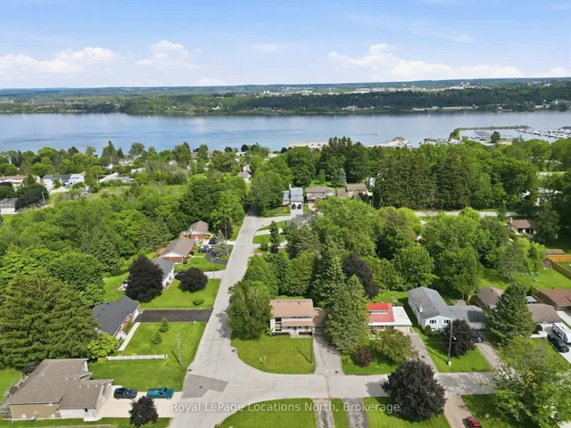 2595 6th Ave, Owen Sound 5