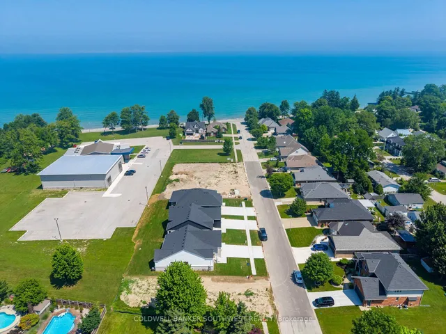 2048 Marion Ave, Sarnia 3