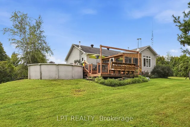 20375 Dunvegan Rd, North Glengarry 5