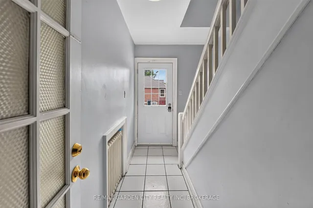 74 Wiley St, St. Catharines
